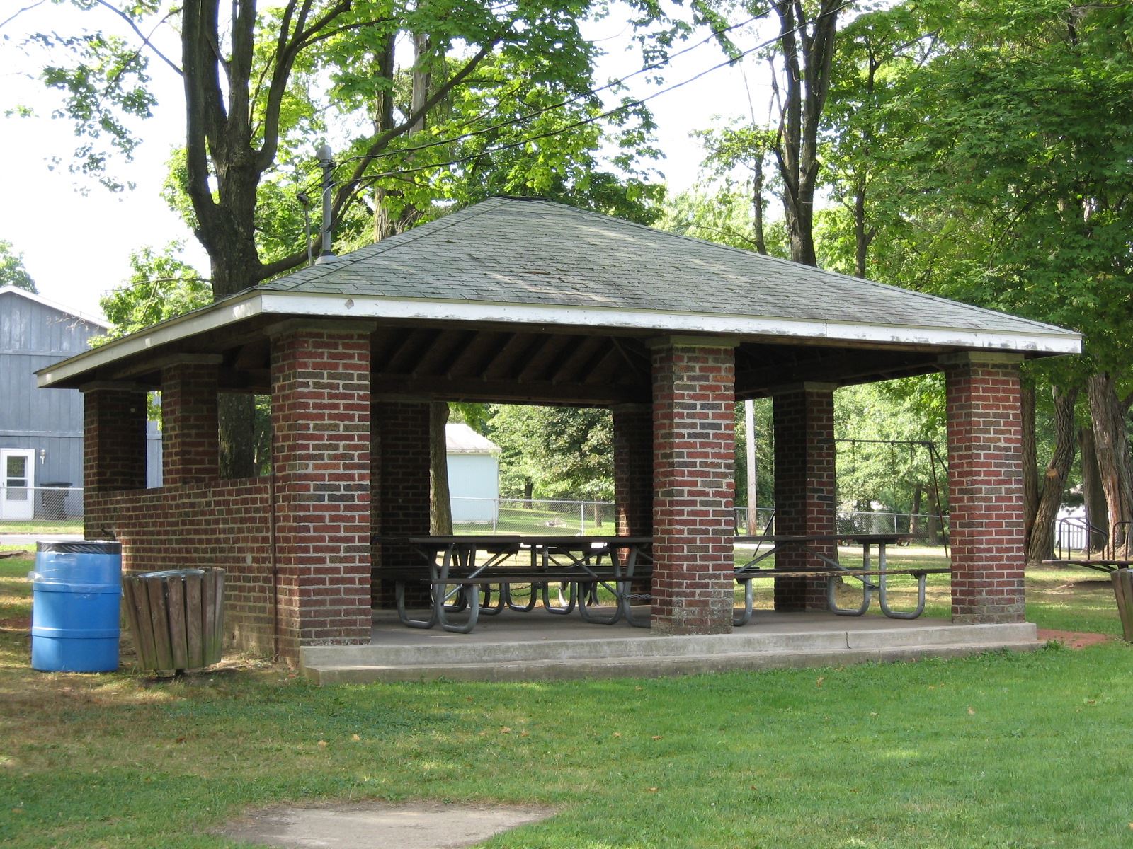Old Bird Park Pavilion