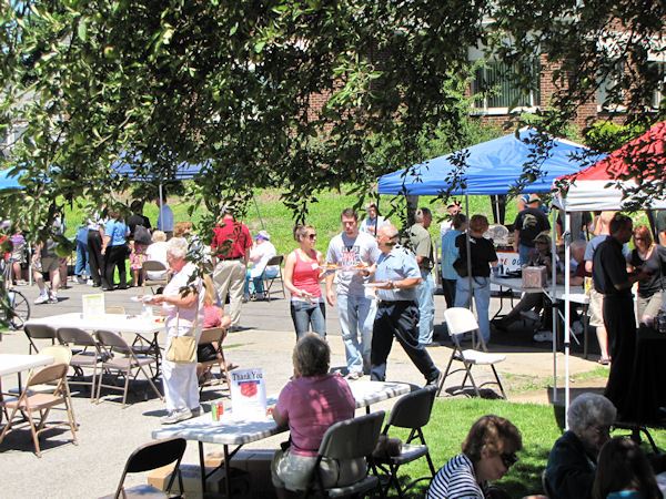 Crowd at Rib Festival