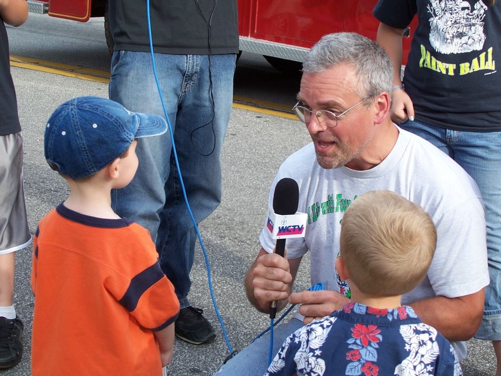 WCTV Man Interviews Children