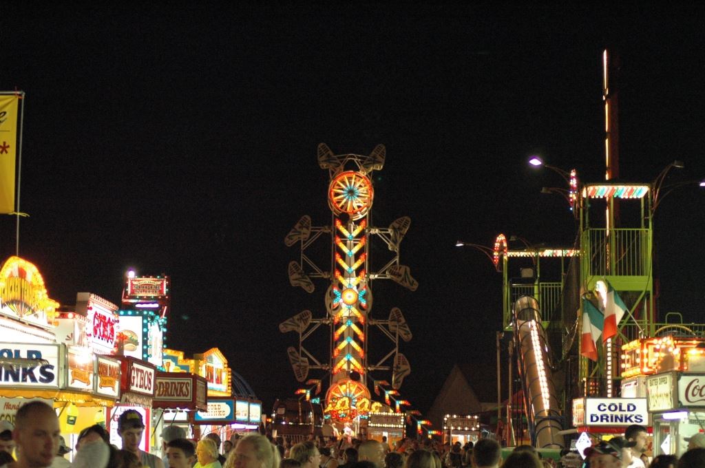 Carnival Zipper Ride