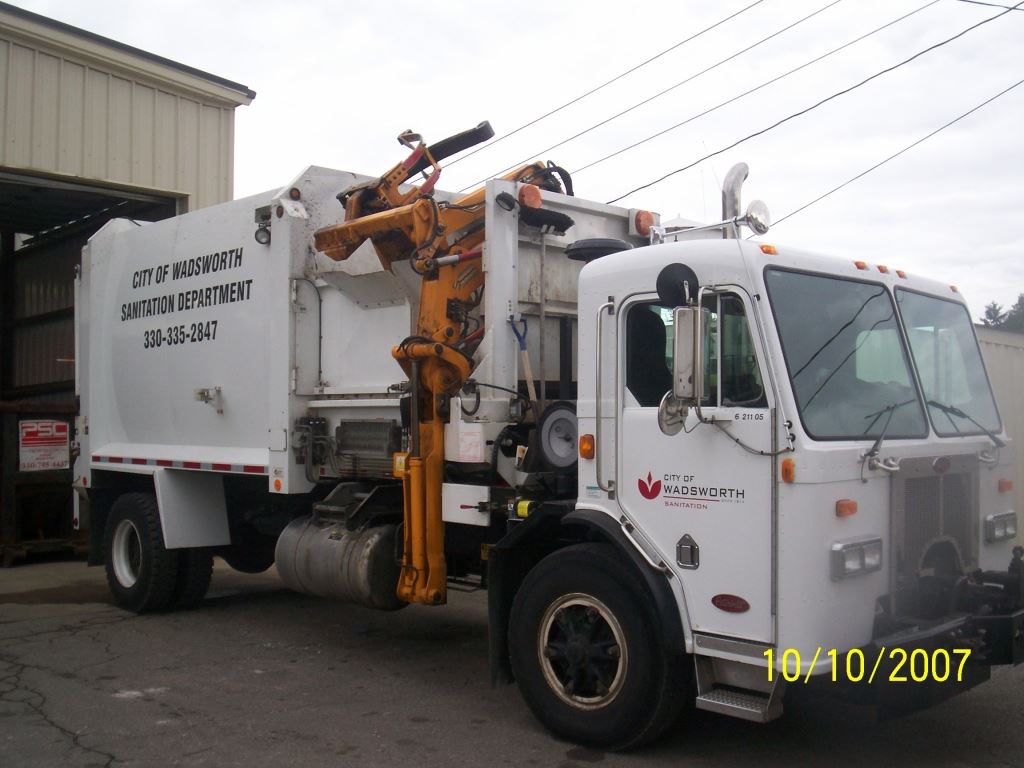 City of Wadsworth Sanitation Department Garbage Truck